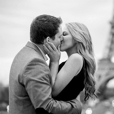 kiss kiss