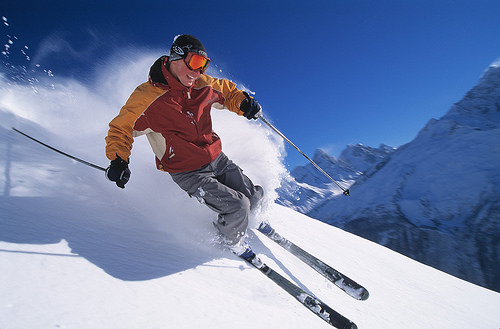 skiing skiing