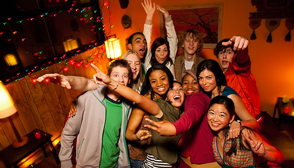 A PARTY - LISTENING & SPEAKING A PARTY - LISTENING & SPEAKING