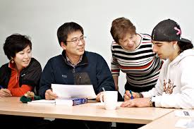 WAYS OF SOCIALISING - LISTENING