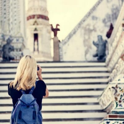 TRAVELING AROUND VIETNAM (WRITING AND LANGUAGE) TRAVELING AROUND VIETNAM (WRITING AND LANGUAGE)