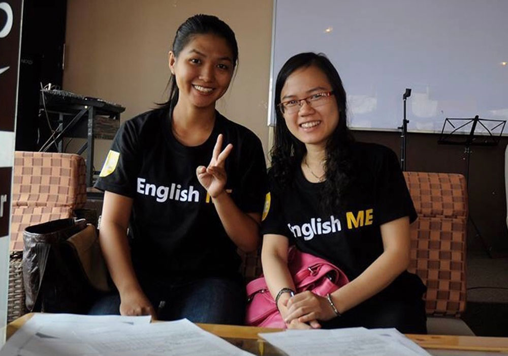 Câu lạc bộ tiếng Anh English ME