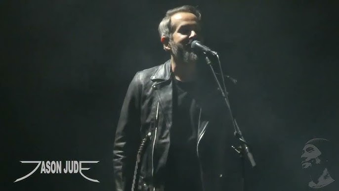 Lời dịch bài hát Apocalypse