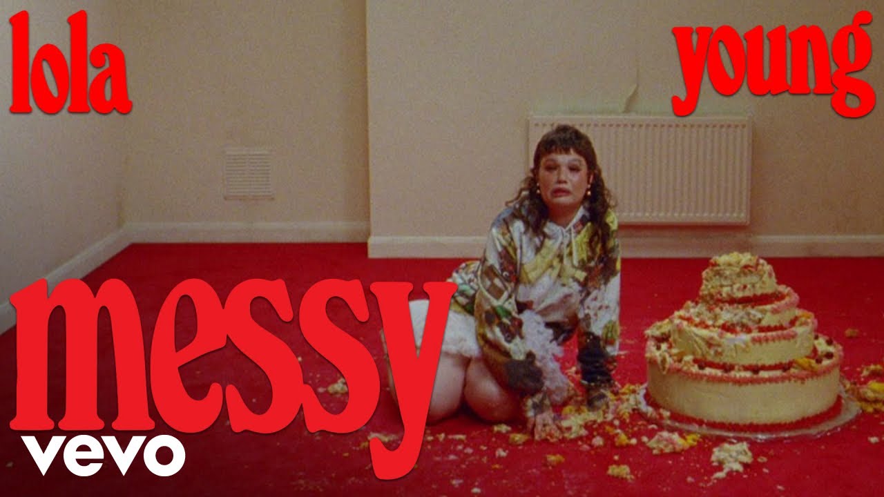Lời dịch bài hát Messy