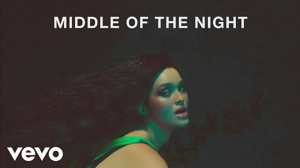 Lời dịch bài hát Middle of the Night